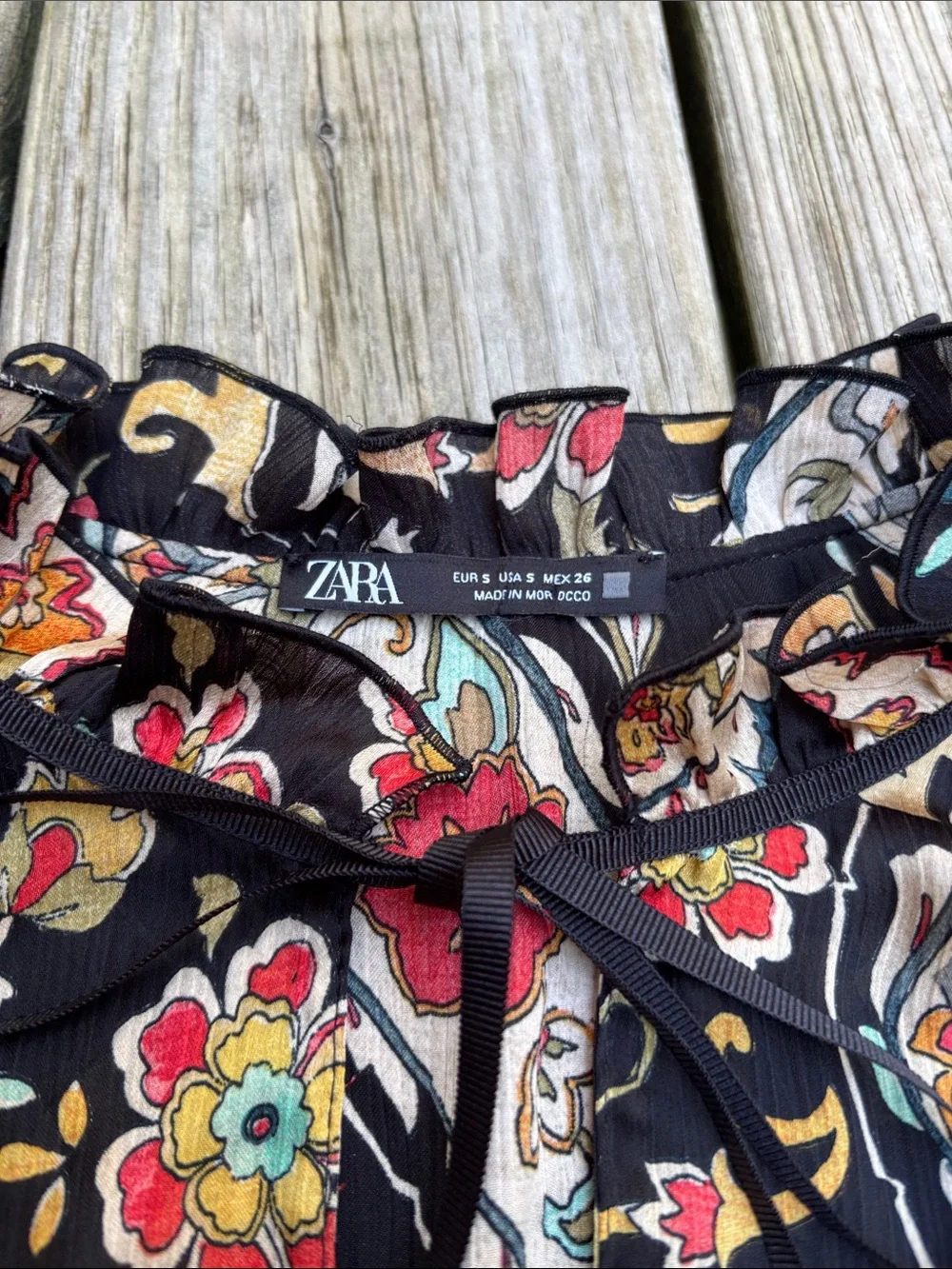 ZARA | Black Boho Chic Paisley Floral Tie Neck Ruffle Romantic Goth Blouse | S